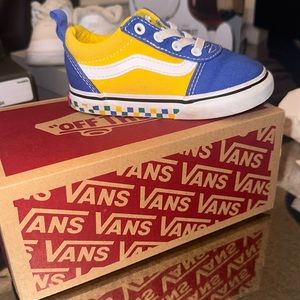 Toddlers vans